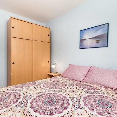 Modra Kuca Apartmán Mandre