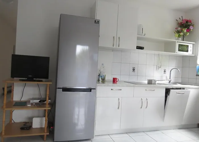 Modra Kuca Appartement Mandre