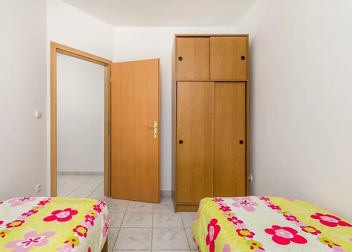 Modra Kuca Appartement Mandre