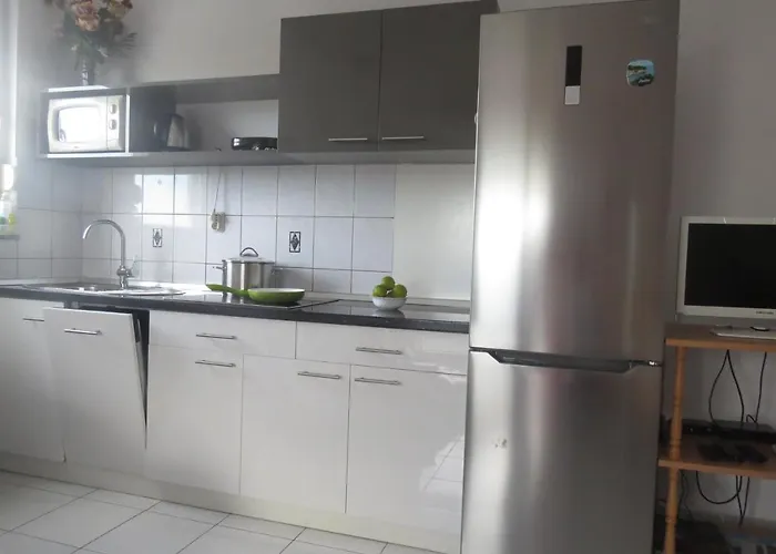 Modra Kuca Мандре